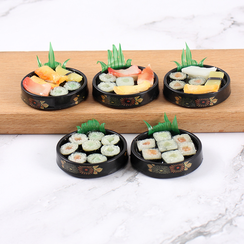 Miniaturowe złote wzory na tal – Kitchen Gadgets Gold recenzja i cena